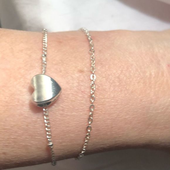 Silvertone 2 chain heart bracelet 8 1/2 in + 2 in. - Picture 1 of 7